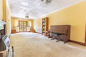 Photo 8- click for photo gallery